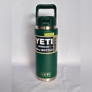 #2867 YETI 26 oz. Rambler Bottle with Color-Matched Straw Cap